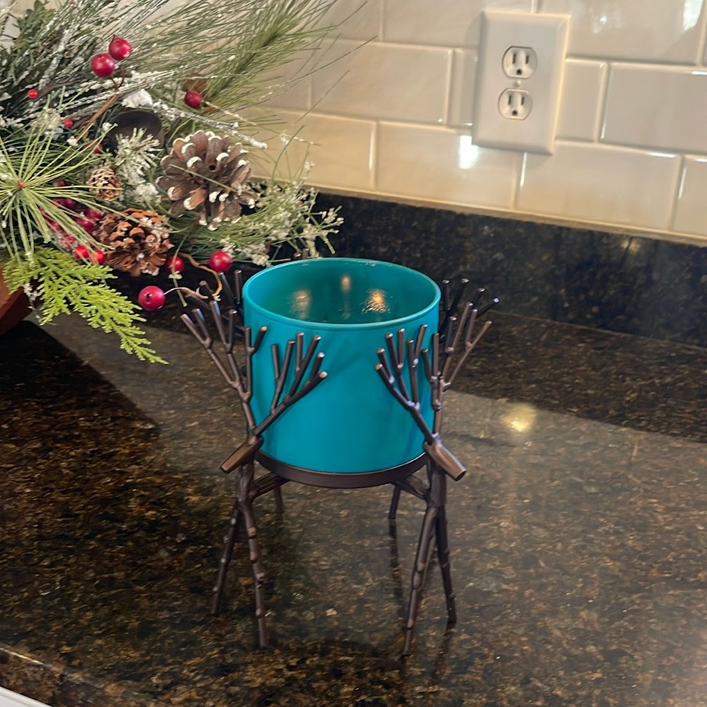 Vintage Yankee Candle Deer Candle Holder 3 Wick Candles - candle not included.